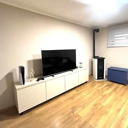 Apartman Centar דירה